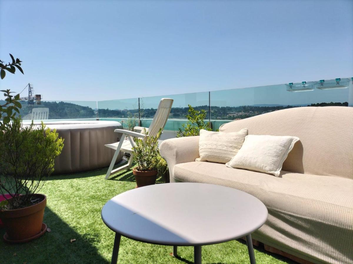 Preciosa Habitacion Suite En Atico Con Terraza Сантьяго-де-Компостела Екстер'єр фото